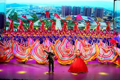 歌頌新時(shí)代，放歌開發(fā)區(qū)——經(jīng)開區(qū)大型文藝晚會(huì)彰顯文藝創(chuàng)作新活力